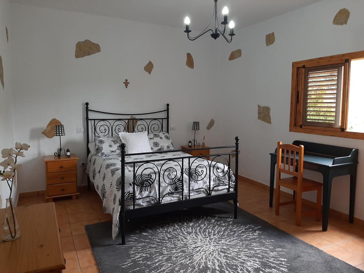 Peaceful House Set On A Vineyard & Work Friendly Villa Valsequillo Eksteriør bilde