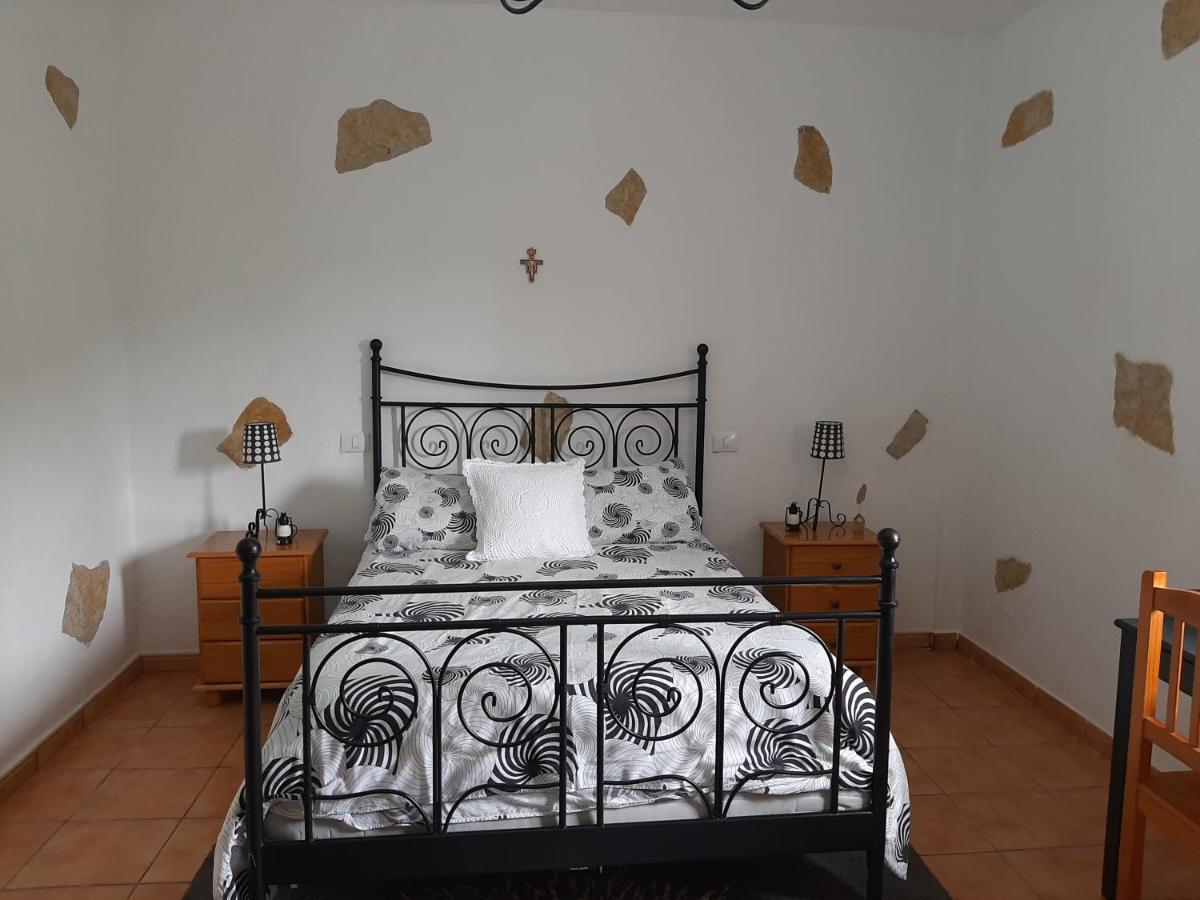 Peaceful House Set On A Vineyard & Work Friendly Villa Valsequillo Eksteriør bilde